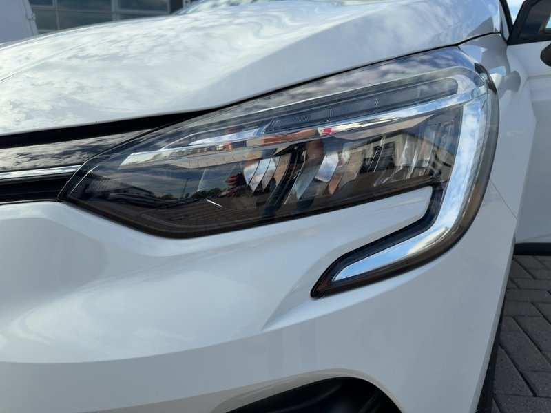 Fahrzeugabbildung Clio ABS ESP SERVO Bild 13 von 21