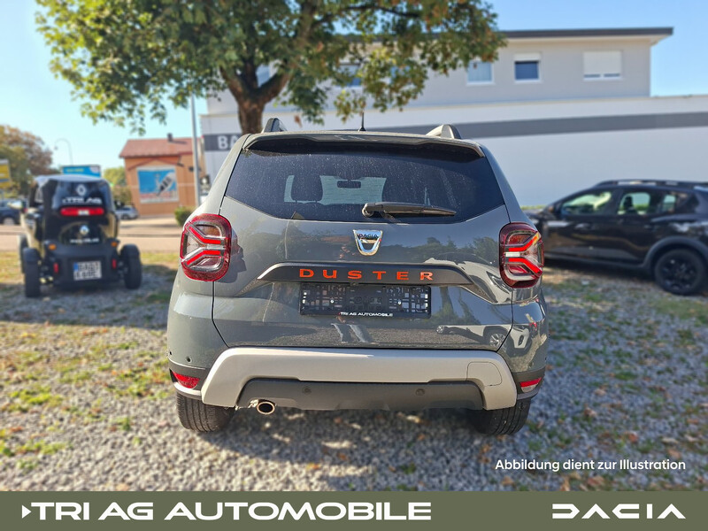 Fahrzeugabbildung Duster TCe 150 EDC 2WD Extreme Bild 15 von 26