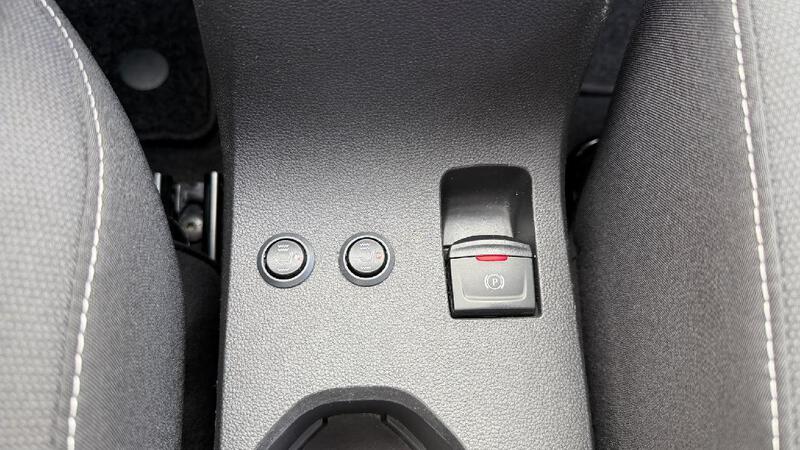 Fahrzeugabbildung Sandero Stepway Comfort TCe 90 Bild 16 von 18