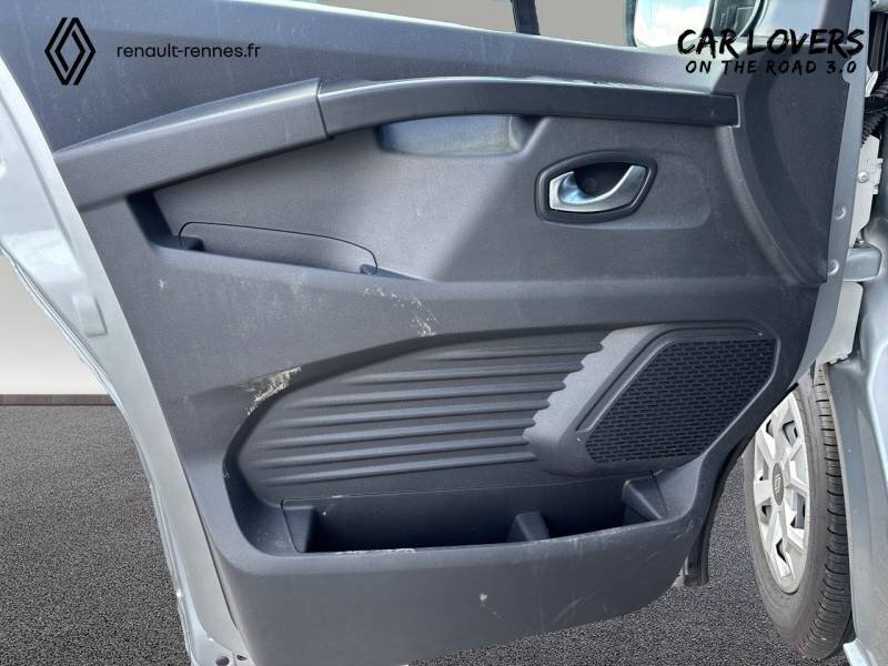 Renault Trafic Combi