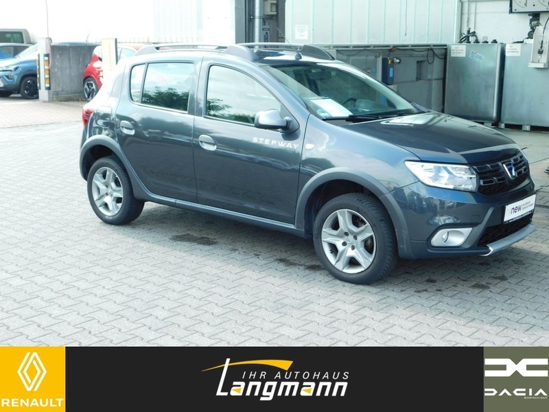 Fahrzeugabbildung Sandero II Stepway Prestige TCe 90 Bild 1 von 15
