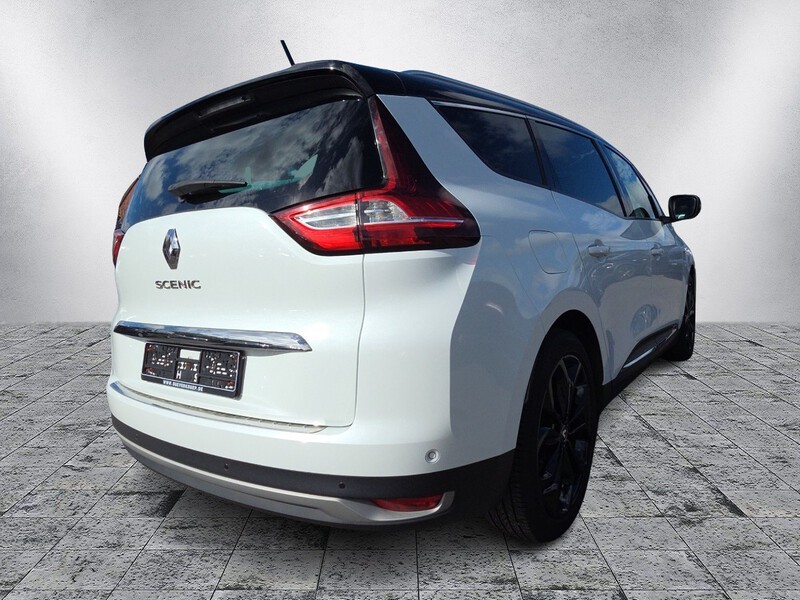 Fahrzeugabbildung Scenic Scenic IV 1.3 TCe 140 Black Edition+NAVI+KLIMA Bild 3 von 15