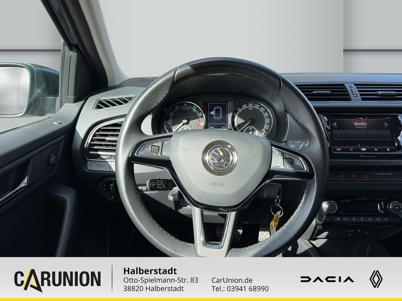 Fahrzeugabbildung Fabia Kamera BT EFH ElSP Bild 10 von 10