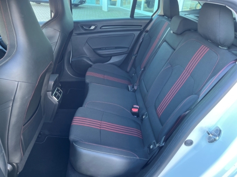 Fahrzeugabbildung Megane Grandtour R.S. Line E-Tech Plug-in 160 Bild 10 von 15