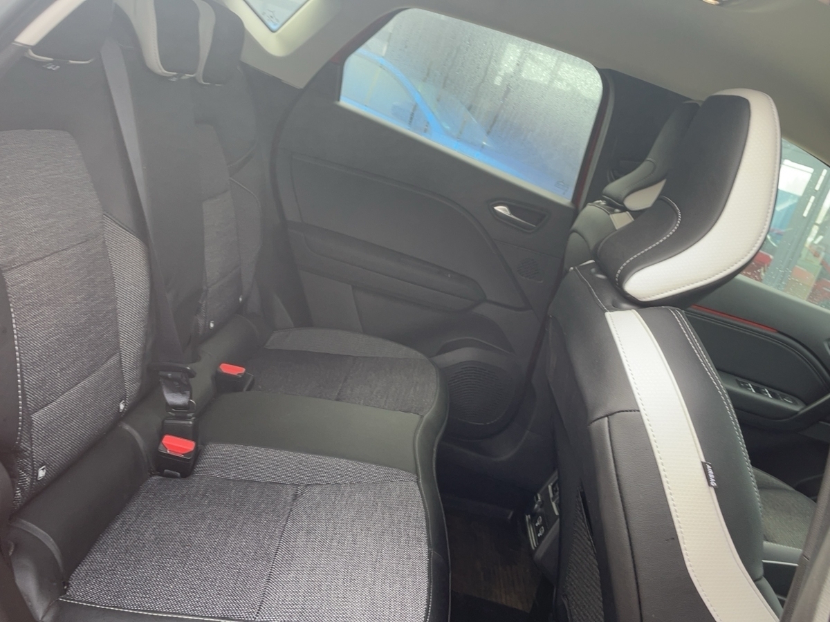 Renault Captur – Bild 12