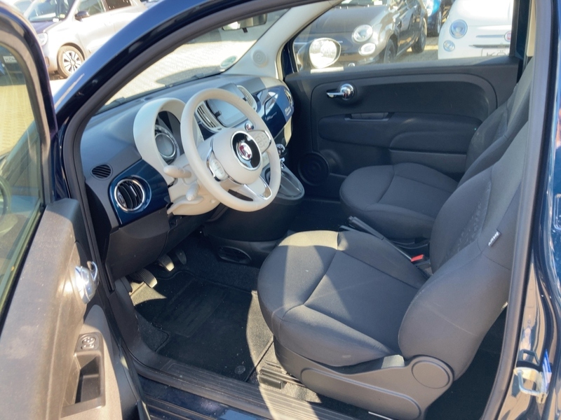 Fahrzeugabbildung 500 1.0 70PS Klima DAB+ Carplay Alufelgen Bild 7 von 20