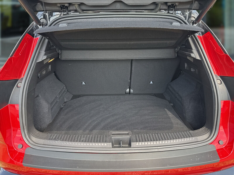 Fahrzeugabbildung Austral Iconic E-Tech Full Hybrid 200 Bild 21 von 22