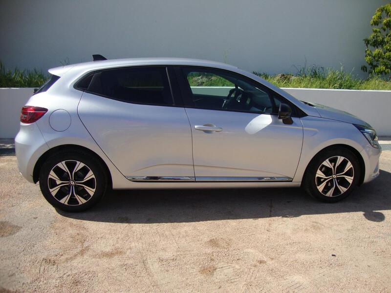 Renault Clio V