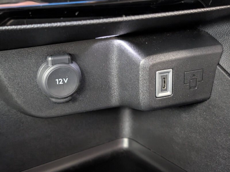 Fahrzeugabbildung Mokka 1.2 Turbo GS Kamera CarPlay Bild 19 von 36