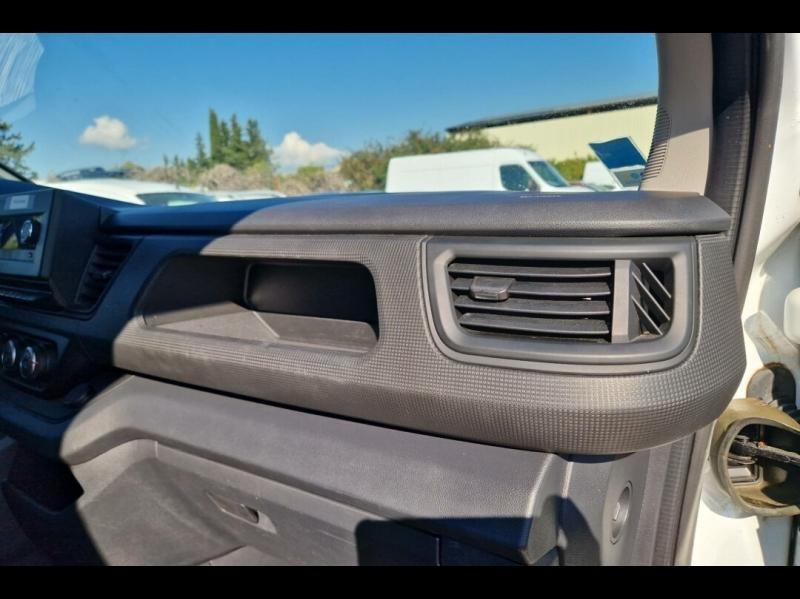 Renault Trafic Combi