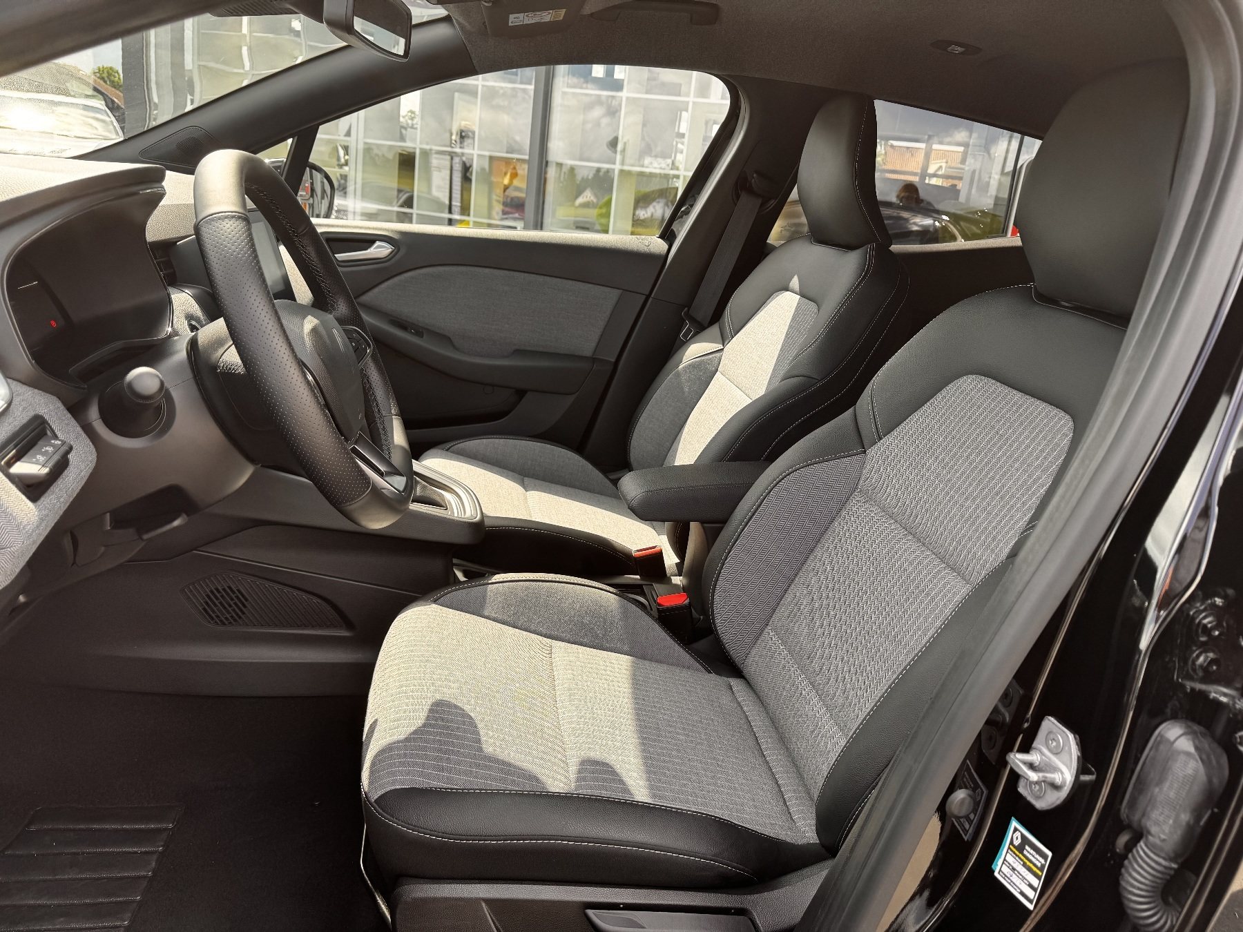 Renault Clio – Bild 13