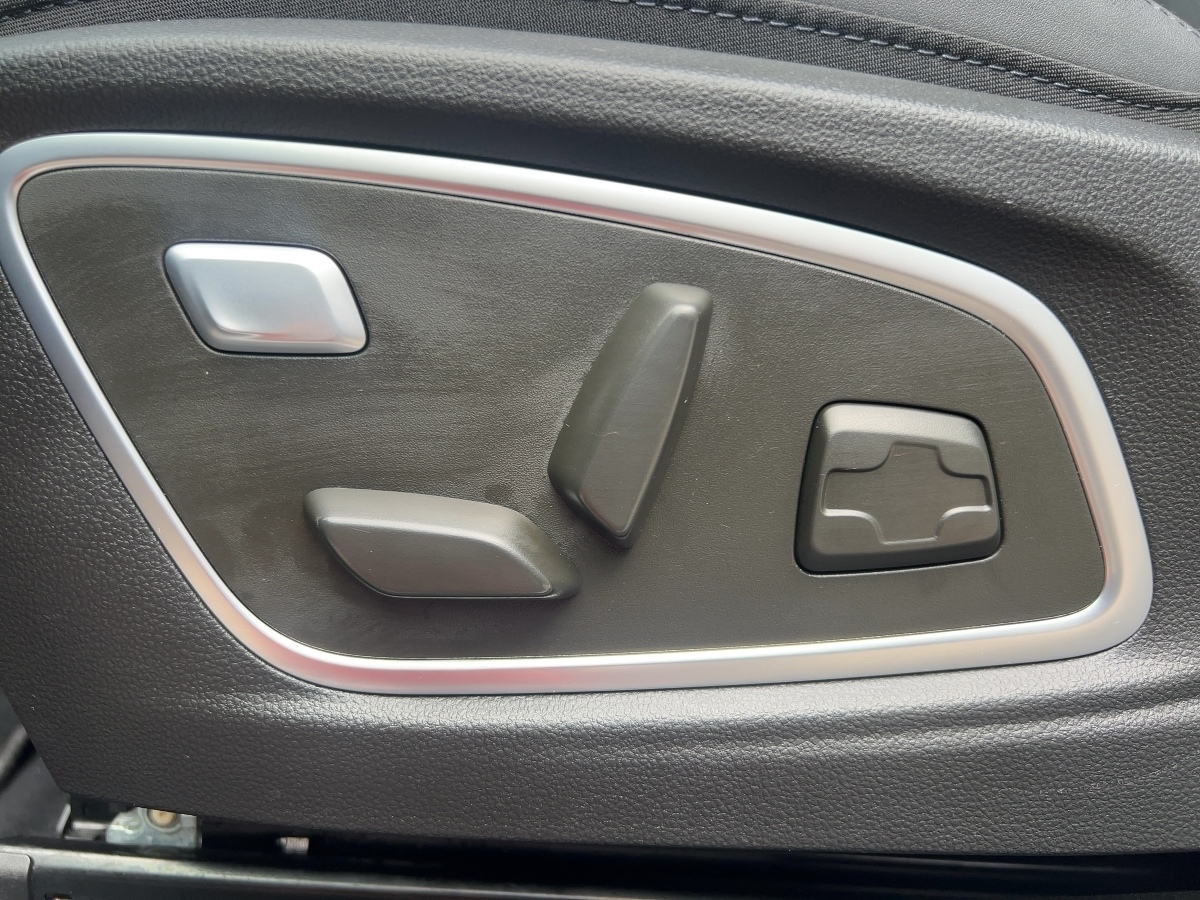 Renault Rafale – Bild 15