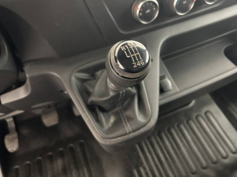 Renault Master III