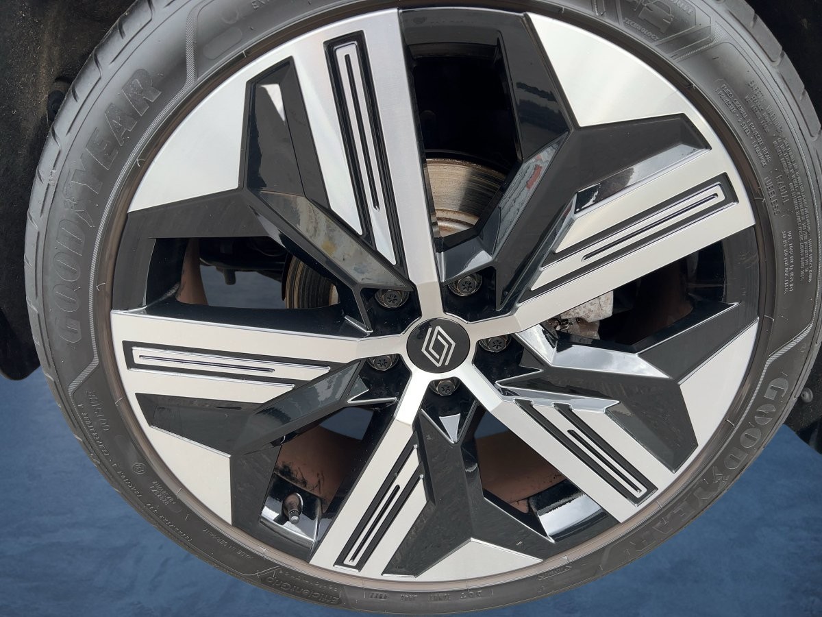Renault Megane E-TECH – Bild 22