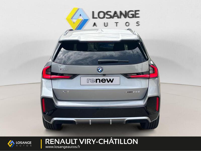 BMW X1 U11