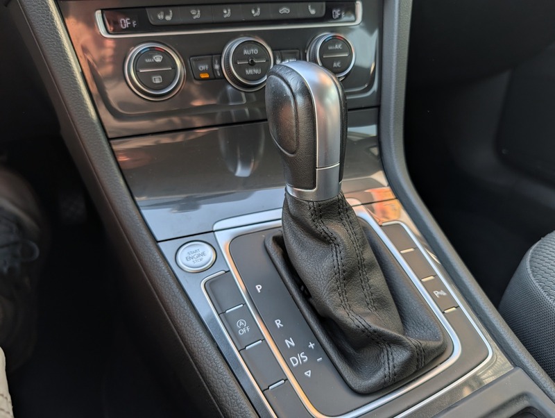 VW Golf