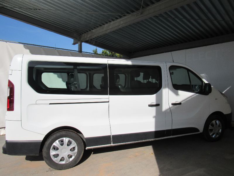 RENAULT Trafic 2019 — imagine 29