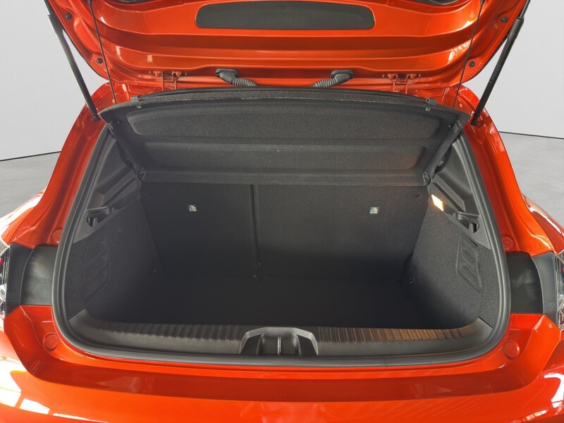 Fahrzeugabbildung Clio V Techno E-Tech Full Hybrid 145 Bild 7 von 15