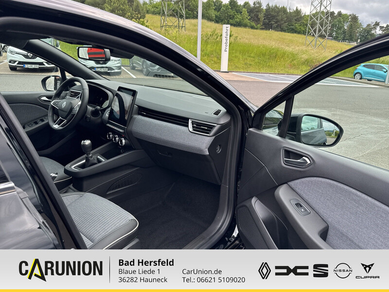 Fahrzeugabbildung Clio Sitz-u. Lenkradh/Navi/RFK/17" Bild 11 von 11