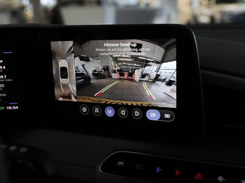 Fahrzeugabbildung Cyberster LEDER NAVI SHZ PDC KLIMA BT ZV Bild 11 von 15