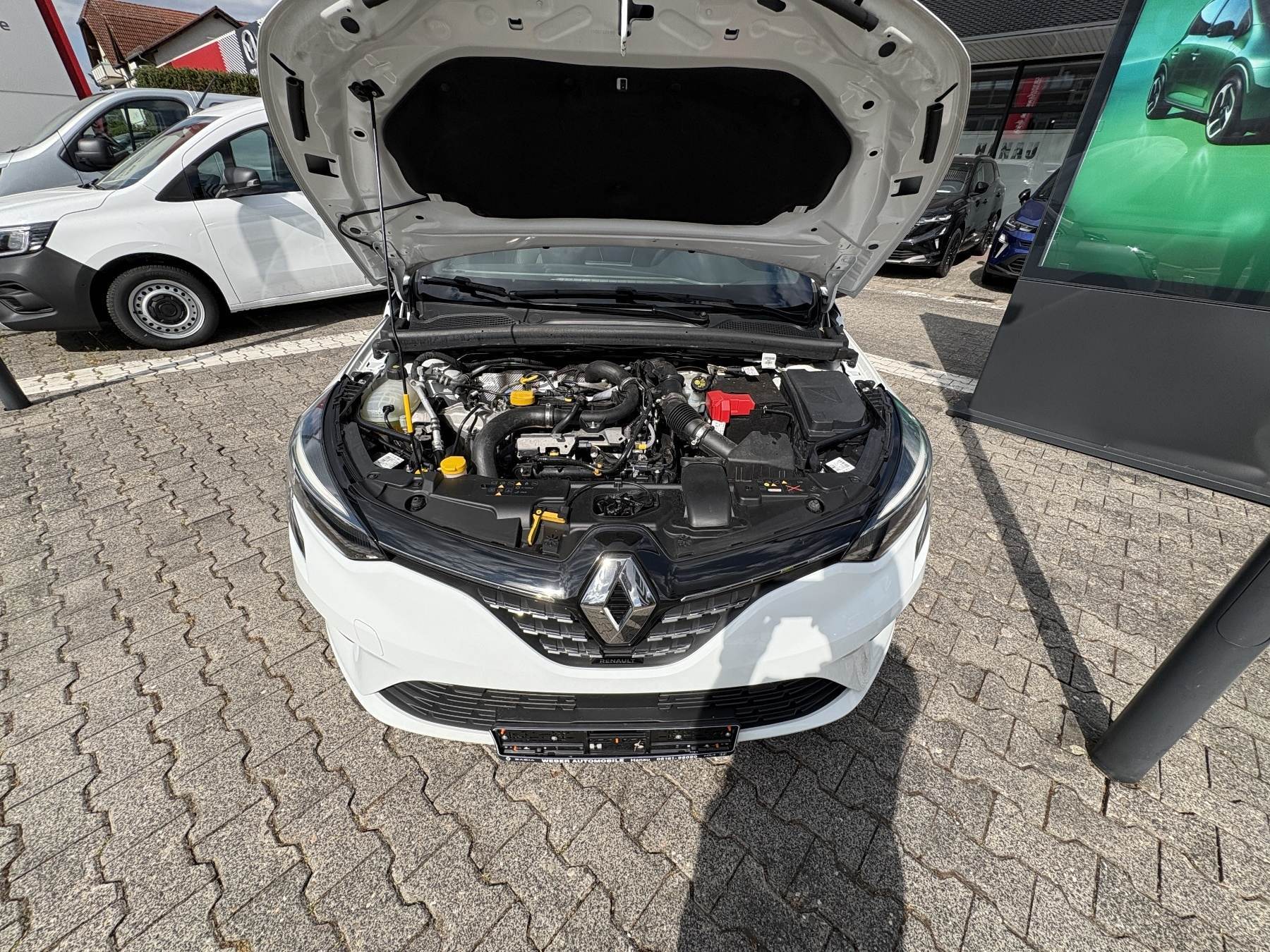 Renault Clio – Bild 16