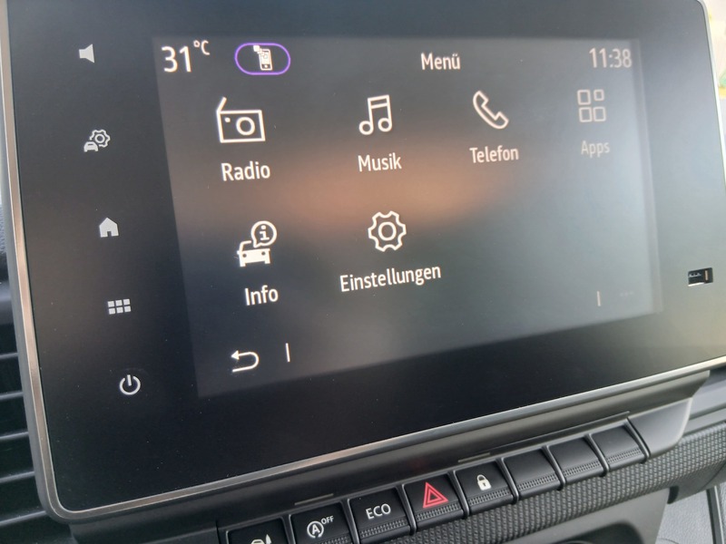 Fahrzeugabbildung Trafic 2.0 BLUE dCi 130 L1H1 2,8t Komfort Bild 37 von 46
