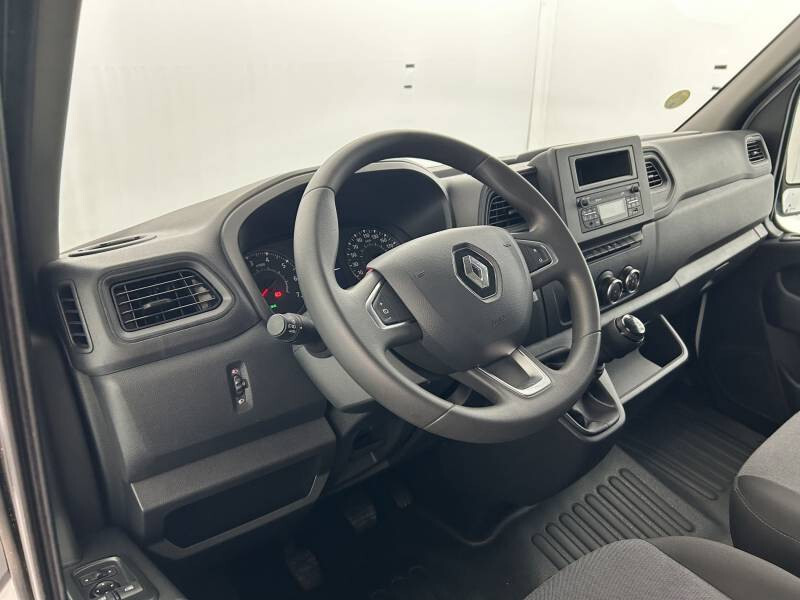 Renault Master III