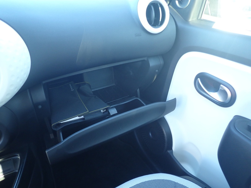 Fahrzeugabbildung Twingo Limited SCe 75 Bild 12 von 16