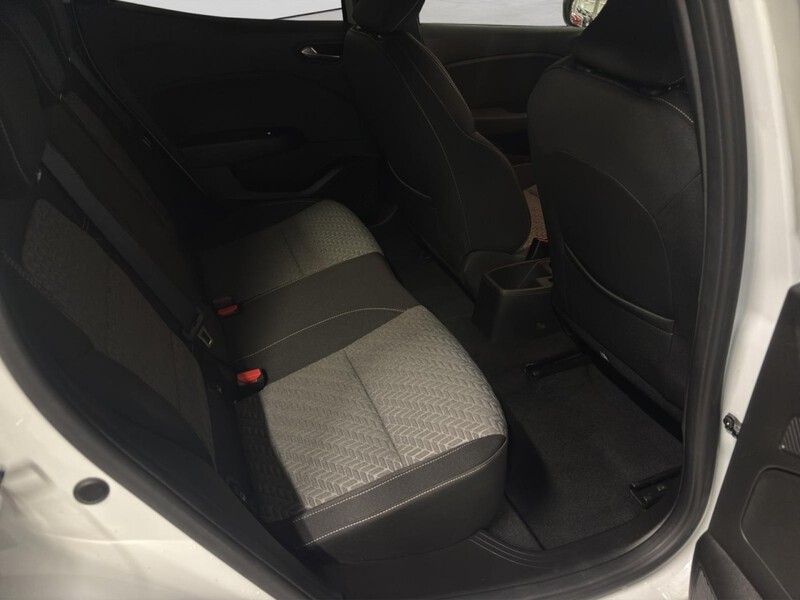 Fahrzeugabbildung Clio V EVOLUTION TCe 90 X-tronic Bild 14 von 15