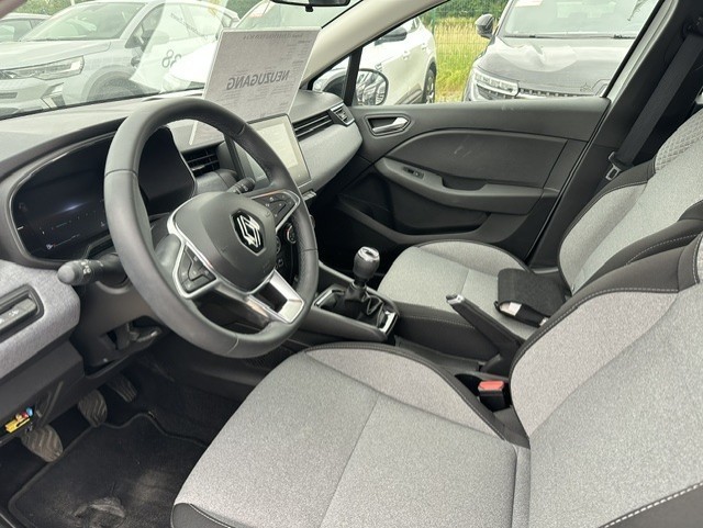 Renault Clio – Bild 12