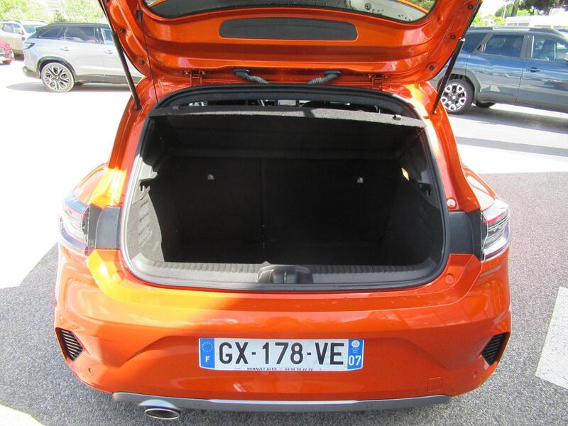 Renault Clio V
