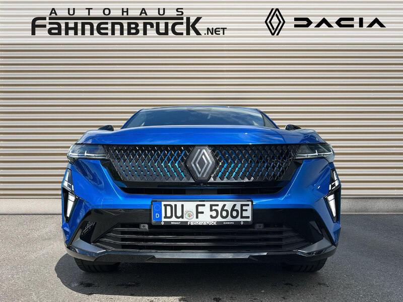 Fahrzeugabbildung Rafale Atelier Alpine E-Tech Plug-in Hybrid 300 4x4 Bild 6 von 21