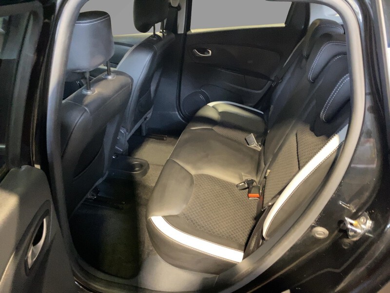 Fahrzeugabbildung Clio Grandtour BOSE Edition TCe 90 Bild 8 von 18