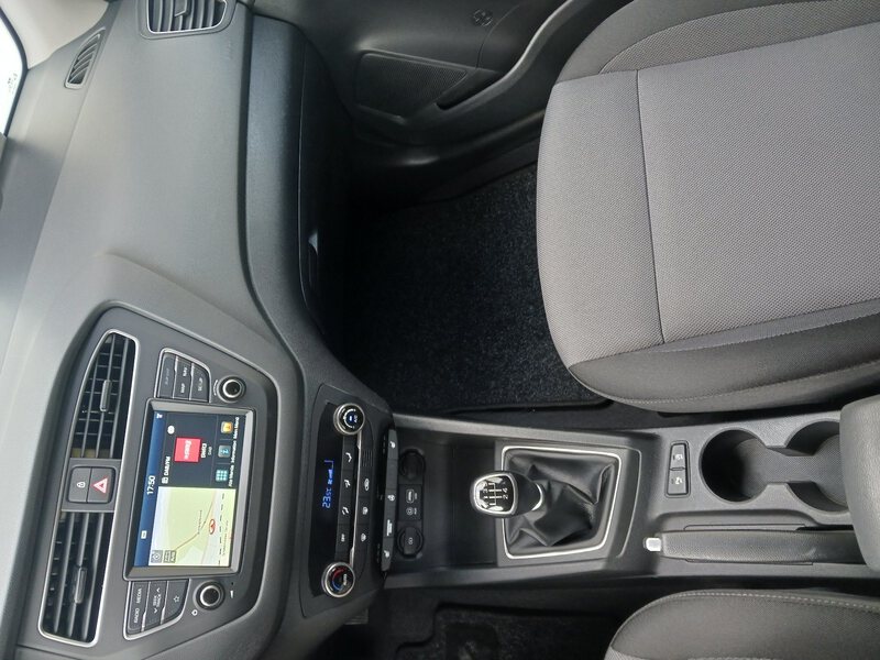 Fahrzeugabbildung i20 Advantage 1.0 T-GDI Start&Stop MT  Bild 27 von 28