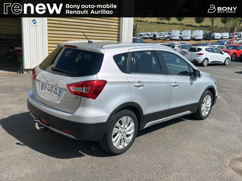 Suzuki S-Cross