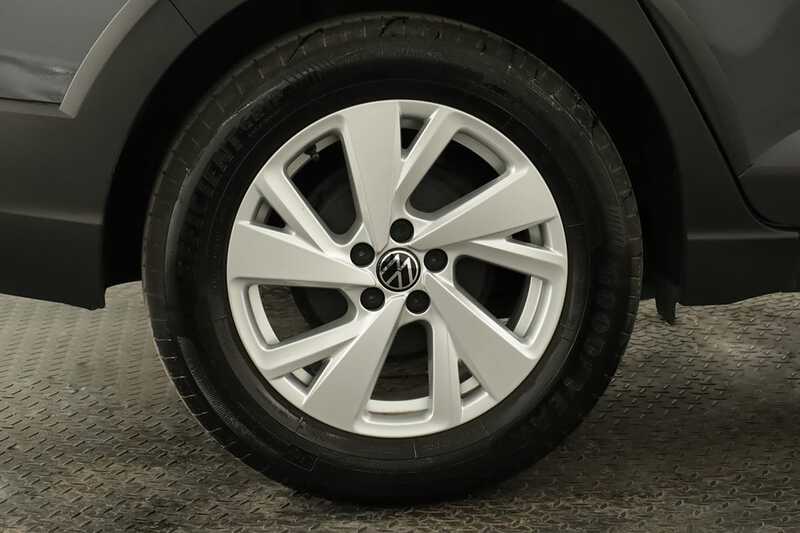 VOLKSWAGEN Taigo Taigo 1.0 TSI Urban — photo 5