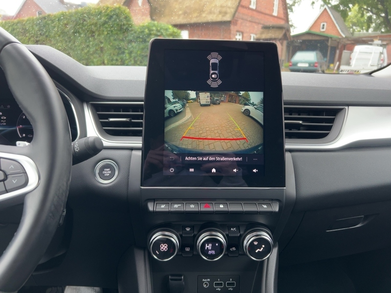 Fahrzeugabbildung Captur TCe 140 EDC Mild-Hybrid Techno *Automatik* Bild 8 von 15