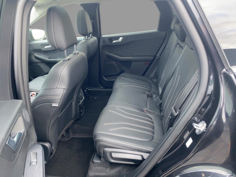 Fahrzeugabbildung Kuga VIGNALE 1.5T 150PS FWD Bild 8 von 20