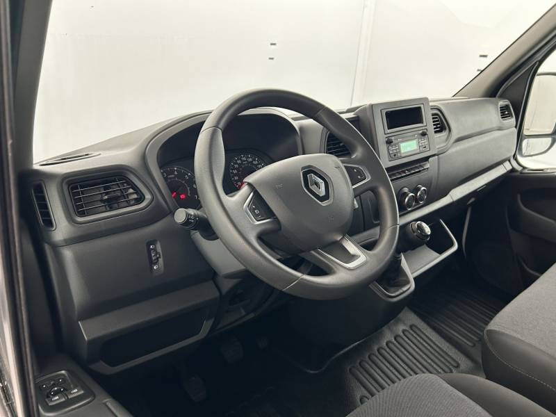Renault Master III