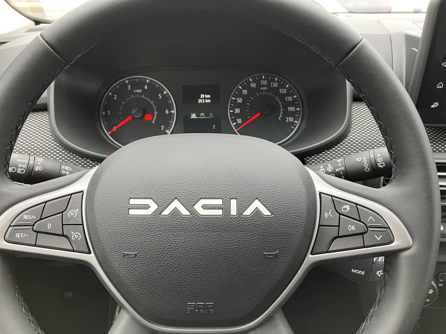 Dacia Sandero – Bild 13