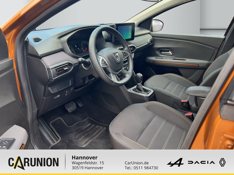 Fahrzeugabbildung Sandero Stepway Comfort TCe 90 CVT (MY2021) Bild 7 von 20