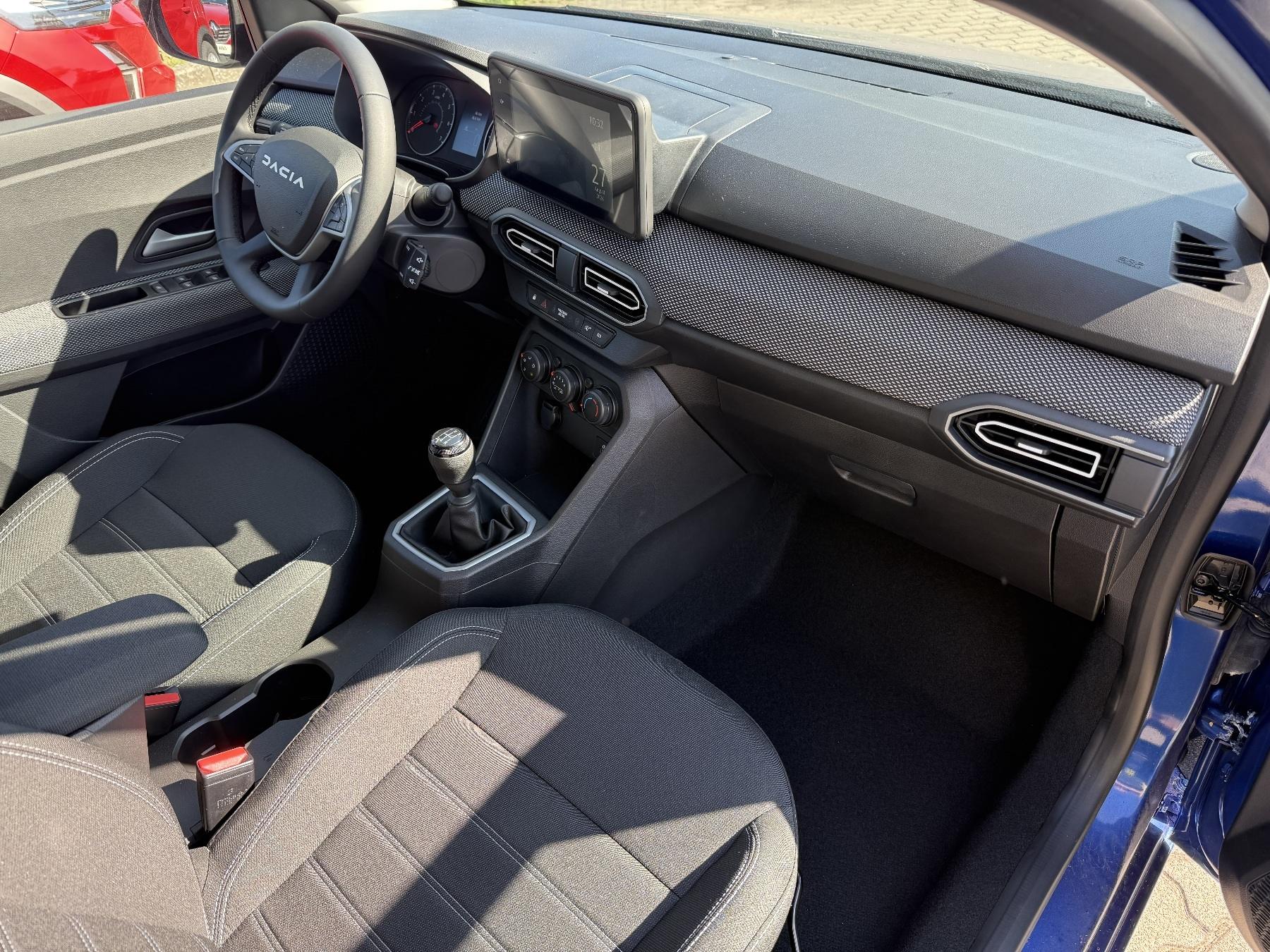 Dacia Sandero – Bild 8