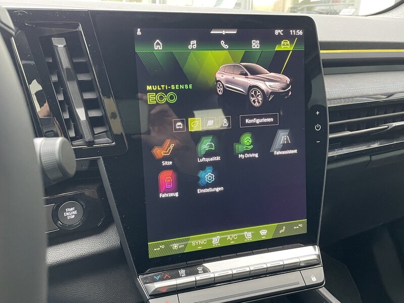 Fahrzeugabbildung Austral Esprit Alpine Full Hybrid E-Tech 200 Bild 18 von 42