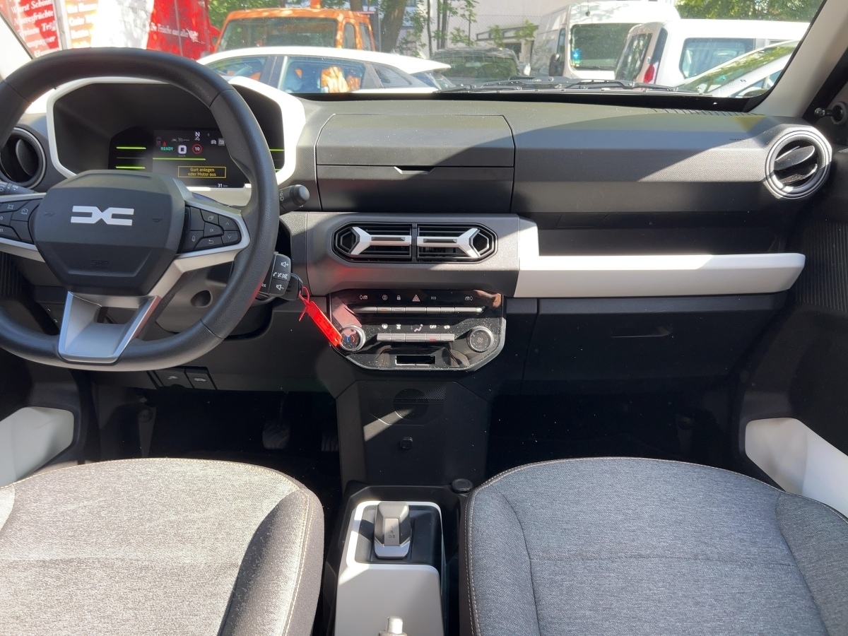 Dacia Spring – Bild 11