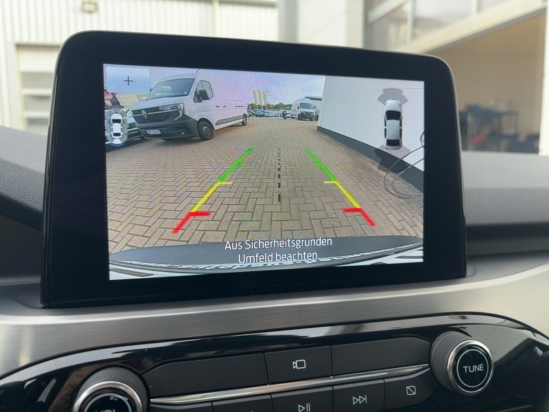 Fahrzeugabbildung Kuga ABS ESP AHK Bild 19 von 21