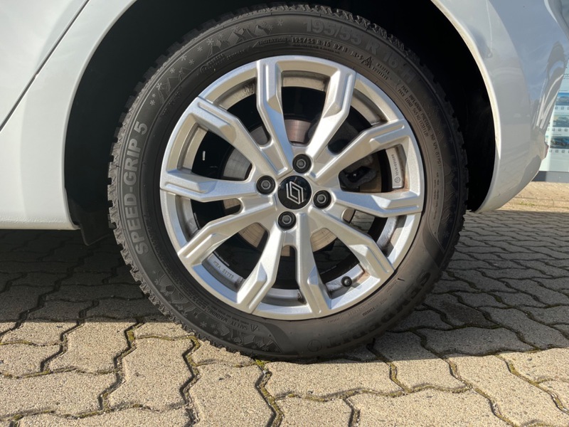 Fahrzeugabbildung Clio +Tempomat+Sitzheizung+ Bild 25 von 44