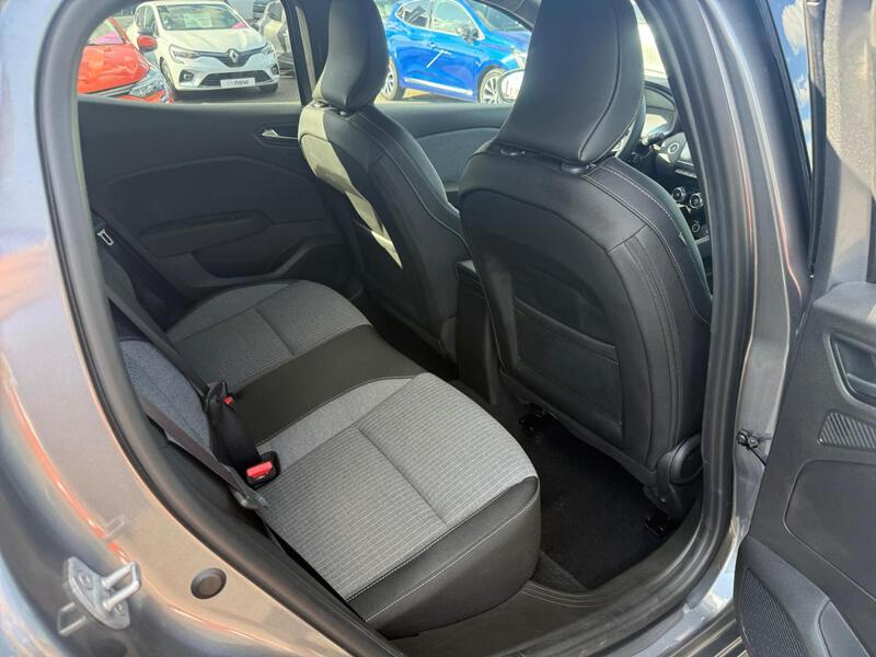 Renault Clio V