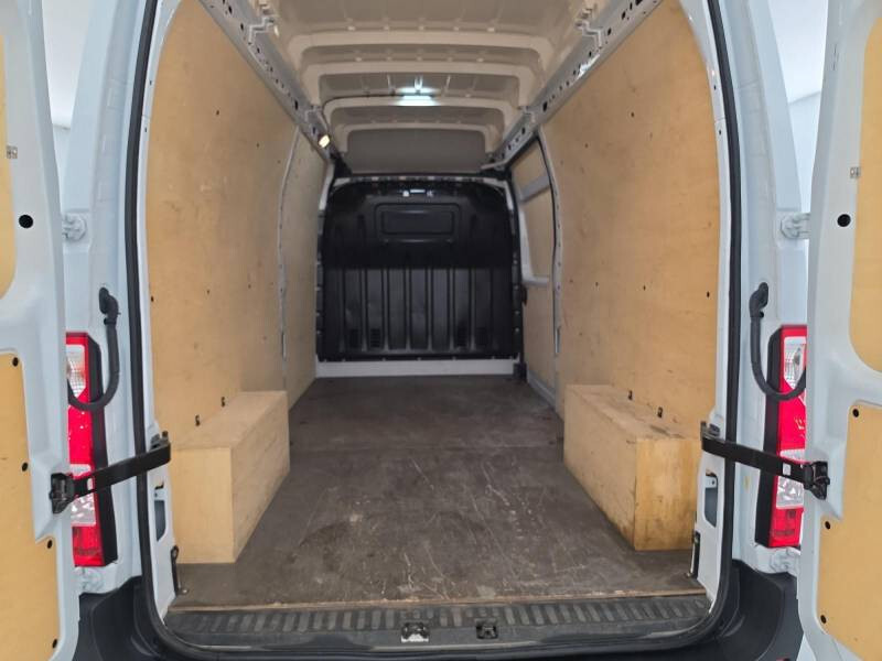 Renault Master III