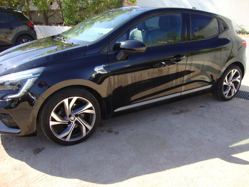 Renault Clio V