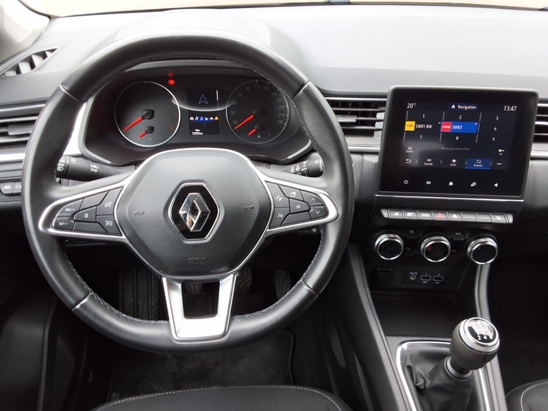Fahrzeugabbildung Captur EXPERIENCE TCe 100 LPG Bild 8 von 16